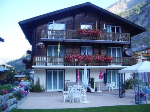 Saas-Almagell Suisse code promo booking.com