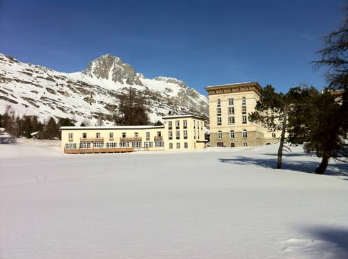 Maloja Suisse code promo booking.com