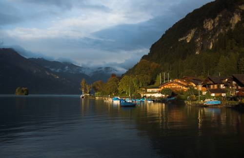 Iseltwald Suisse code promo booking.com