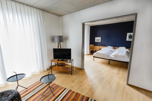 Uster Switzerland Promo Code Agoda.com