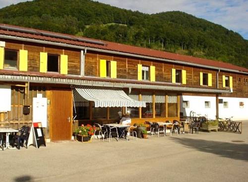 St-Ursanne Schweiz Promo-Code Booking.com