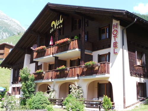 Sedrun-Rueras Switzerland Promo Code Booking.com
