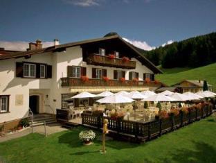 Davos Switzerland Hotels