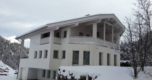 Samnaun-Compatsch Suisse code promo booking.com