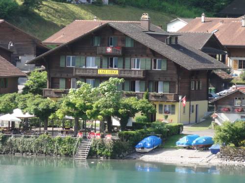 Iseltwald Suisse code promo booking.com