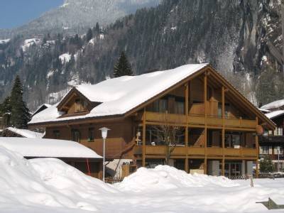 Lauterbrunnen Suisse code promo booking.com