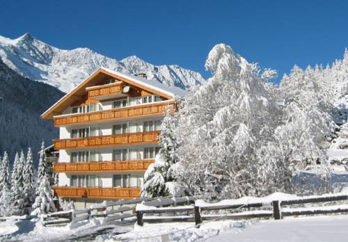 Saas Almagell Suisse code promo booking.com